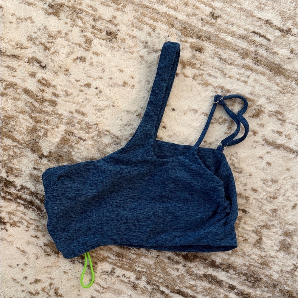 Bombshell toggle Asymmetric Strappy Crop Top
